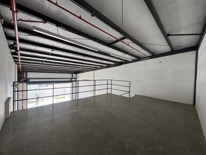 LOCAL/BODEGA SAN JOSE LINDORA 161m2