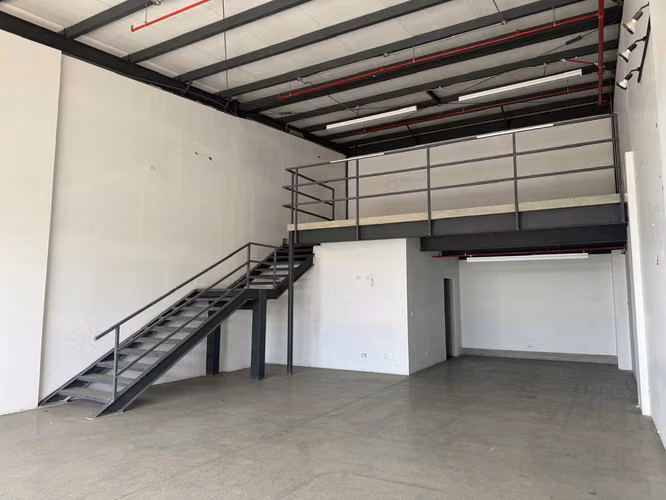 LOCAL/BODEGA SAN JOSE LINDORA 161m2