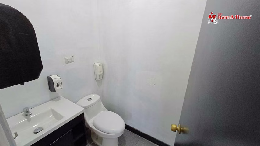 Alquiler de oficinas en San José, Escalante! - Imagen 3