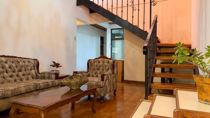 Venta de casa en Residencial Los Anonos, Escazú - Imagen 3