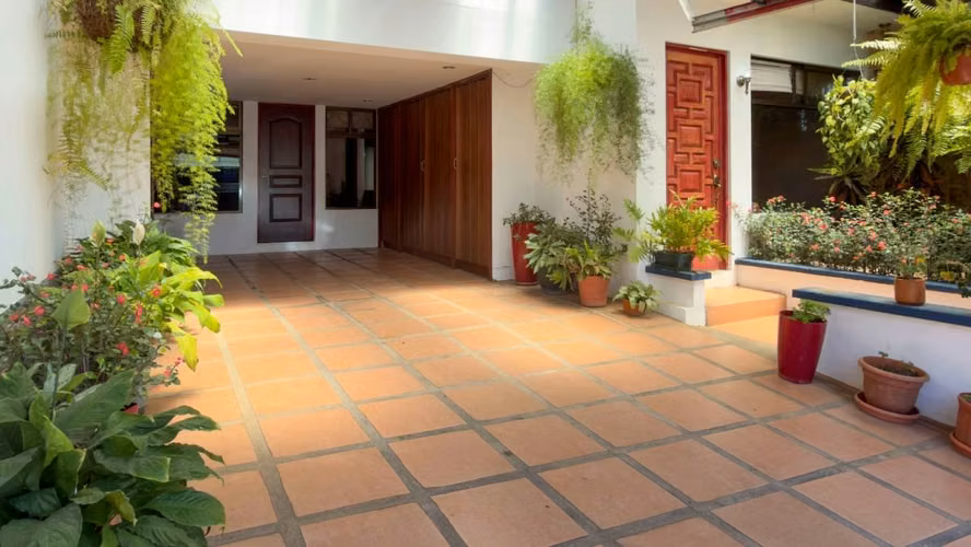 Venta de casa en Residencial Los Anonos, Escazú - Imagen 2