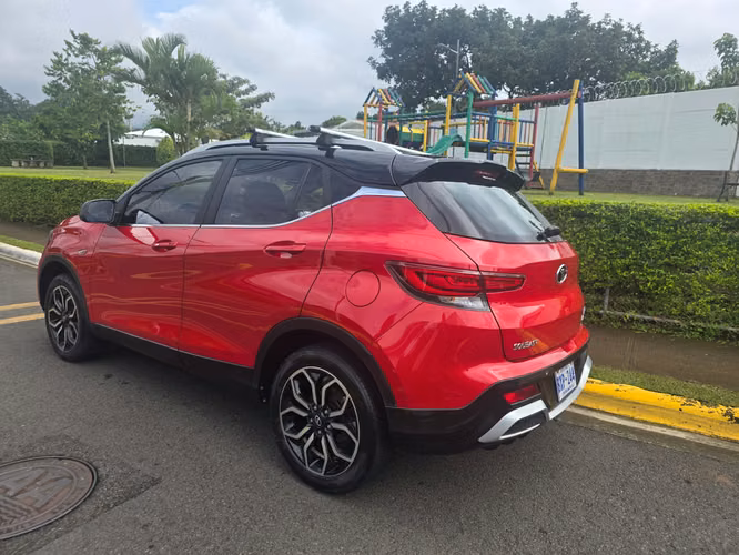 VENTA DE VEHÍCULO SOUEAST DX3