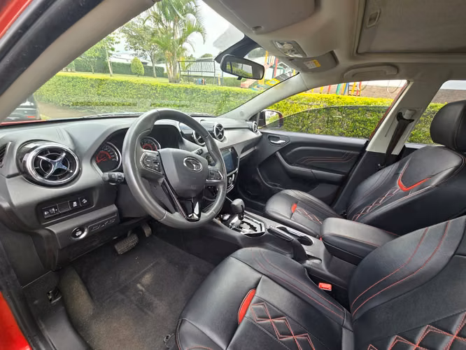 VENTA DE VEHÍCULO SOUEAST DX3