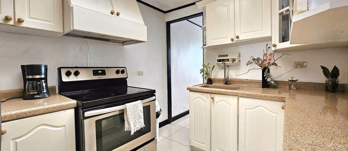 Venta de Casa en Desamparados AMPLIA ZONA VERDE