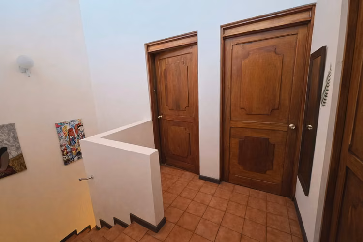 Propiedad con 3 apartamentos en San Francisco de Dos Ríos - EU