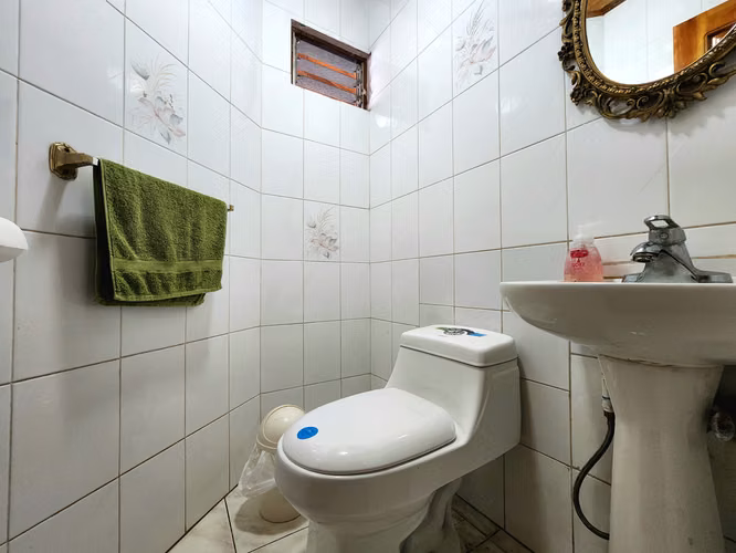 Venta de amplia casa en San Joaquín de Flores. Heredia. - Imagen 10