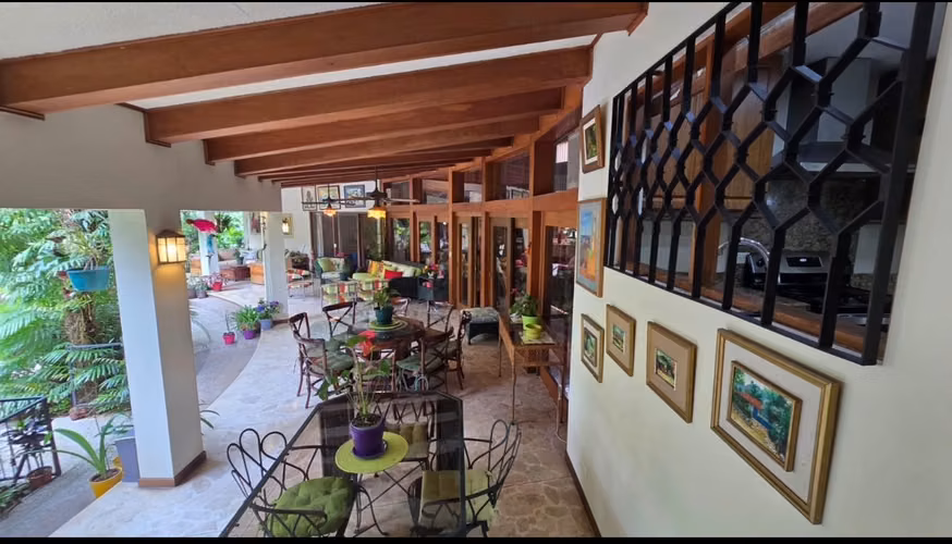 Se Vende Dos Casas Contiguas, en Escazú, San José, Costa Rica - Imagen 5