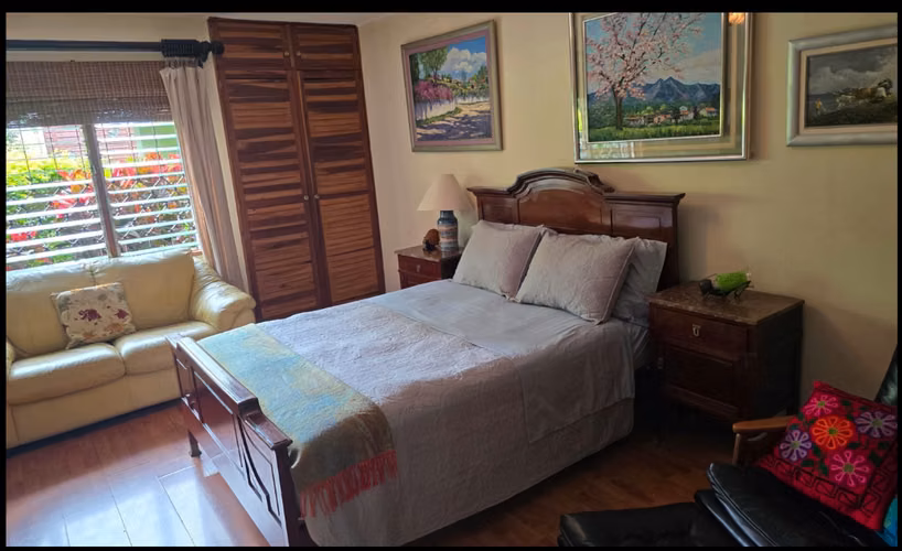 Se Vende Dos Casas Contiguas, en Escazú, San José, Costa Rica - Imagen 10