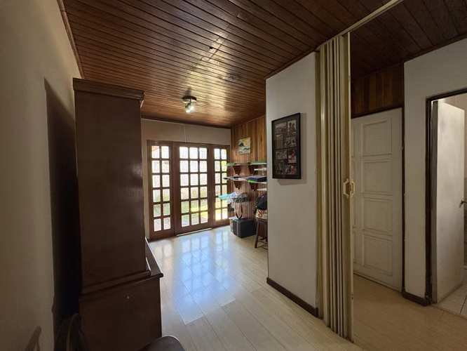 Terreno - Casa Esquinera frente a parque - Sabana Sur 372m2