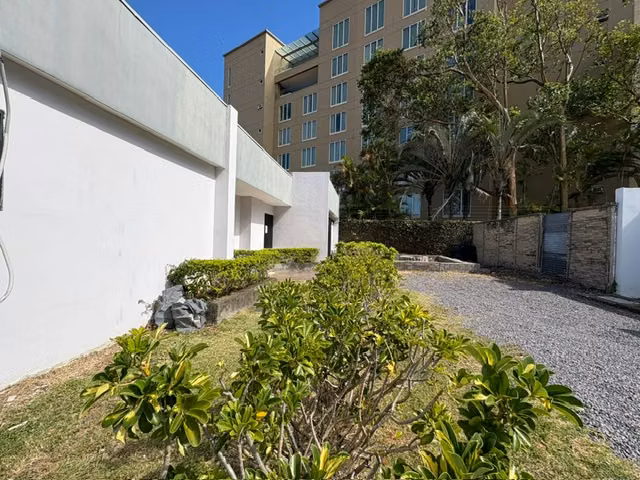 Propiedad de Alto Potencial Comercial - Escazu, 1051m2 cerca al Intercontinental - Imagen 7
