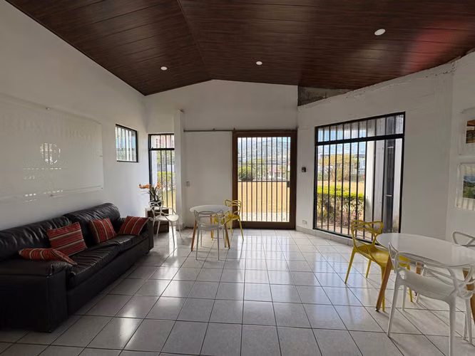 Propiedad de Alto Potencial Comercial - Escazu, 1051m2 cerca al Intercontinental - Imagen 12