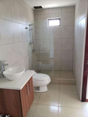 Condominio moderno en La Uruca - Imagen 5