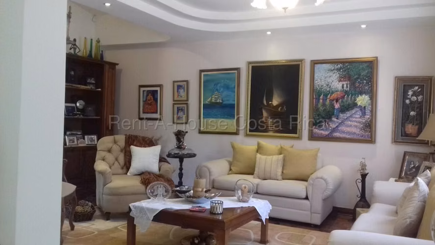 Venta de Casa en Condominio Valles del Sol Pozos Santa Ana - Imagen 2