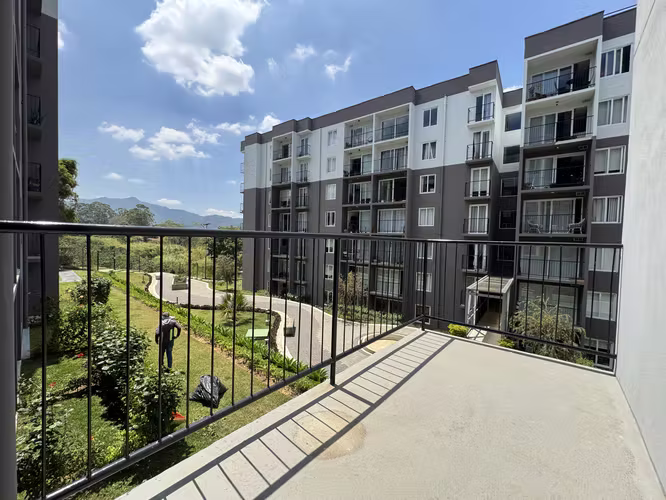 Apartamento en Condominio Khaya / 2do piso / Con Balcón - Imagen 11