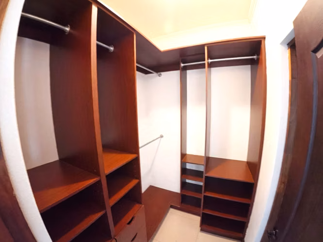 Elegancia, Espacio y Seguridad | Casa en Condominio (JS 1322 22)