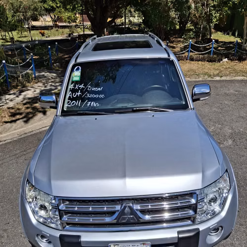 MITSUBISHI MONTERO GLS 2011 DIESEL 7 PASAJEROS