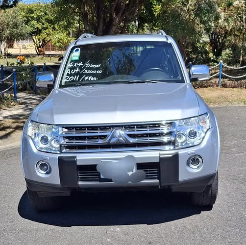 MITSUBISHI MONTERO GLS 2011 DIESEL 7 PASAJEROS