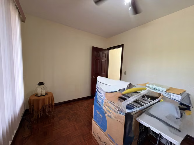 Venta Oportunidad en Río Oro – Casa de una planta con piscina en condominio exclusivo
