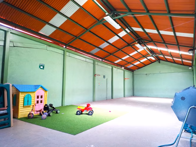 Propiedad educacional o comercial – Gran potencial. (AB 1370 )