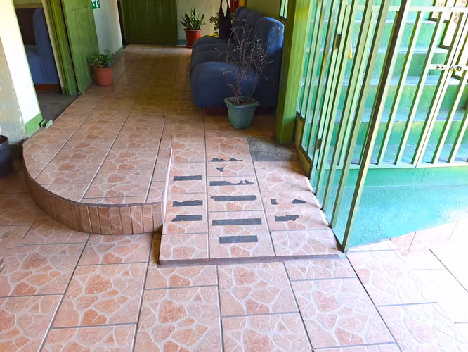 Propiedad educacional o comercial – Gran potencial. (AB 1370 )