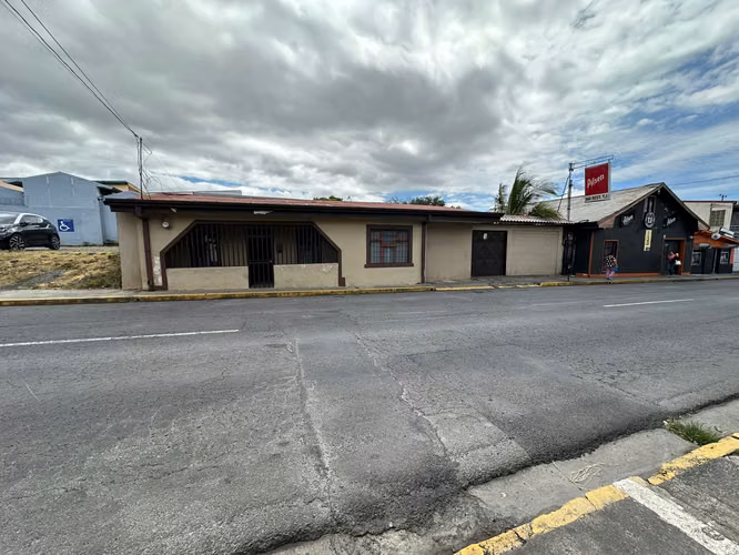 Céntrica propiedad en Venta- Estratégica ubicacion Heredia Centro