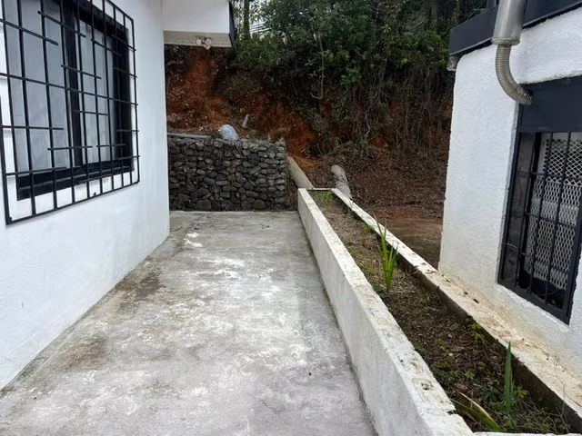 Casa en ciudad-montaña Tarbaca, Aserrí MML