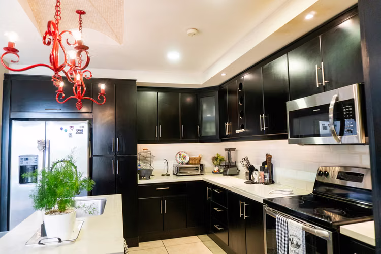 Oportunidad en Santa Ana – Hermosa casa en Residencial Los Cedros