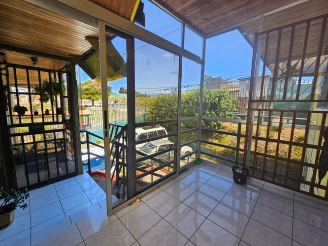 Venta de apartamento en condominio en Purral de Goicoechea
