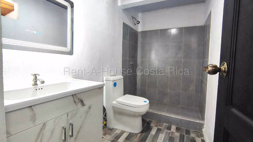 Casa en Venta en Santa Lucía de Barva HEREDIA | Espacios Amplios, Hogar Seguro - Imagen 9