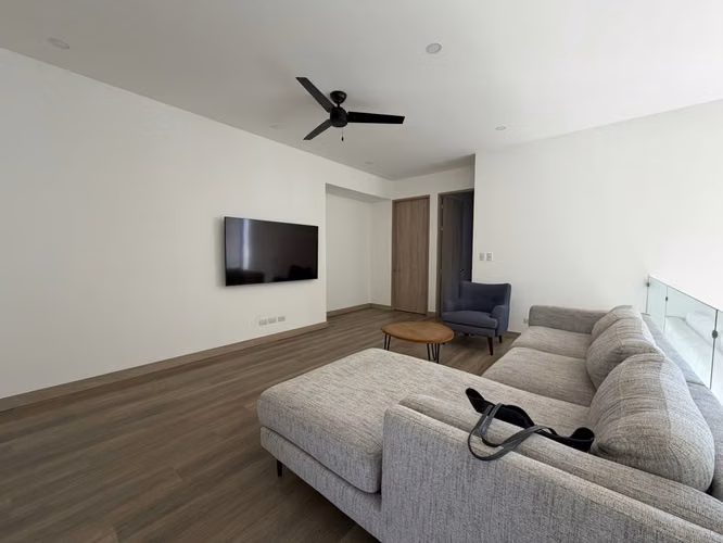 Alquiler o Venta de Casa en   Santa. Ana - Imagen 9