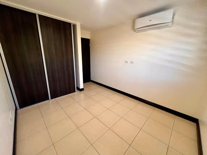 Alquiler de Casa en Condominio Santa Ana Hills - Imagen 16