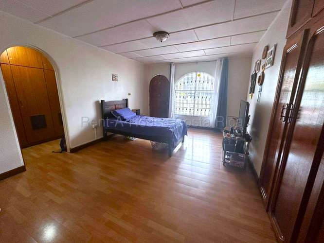 VENTA Casa de Uso Mixto en San Vicente de Moravia – Ideal para Oficinas, Consultorios o Negocio - Imagen 13