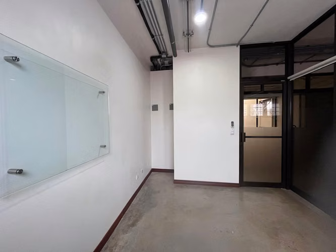 LOCALES PARA CONSULTORIOS MEDICOS - TORRE MÉDICA CAÑAS