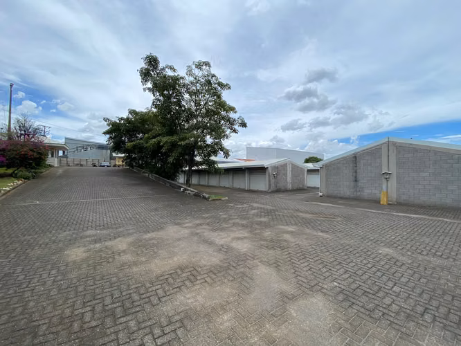 Bodegas de 9, 12 y 15 m2 en la Uruca