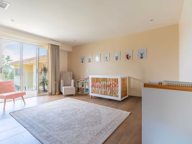 VENTA DE CASA EN CONDOMINIO DE LUJO EN ESCAZÚ - Imagen 14