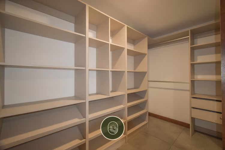 APARTAMENTO 3 HAB + 1 OFICINA + 2 PARQUEOS | EXCLUSIVA TORRE - WALKING DISTANCE DE PARQUES Y CAFÉS - Imagen 12