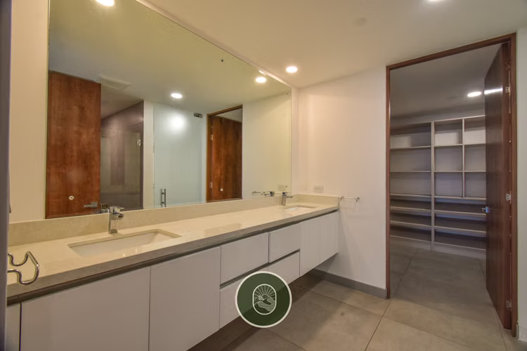 APARTAMENTO 3 HAB + 1 OFICINA + 2 PARQUEOS | EXCLUSIVA TORRE - WALKING DISTANCE DE PARQUES Y CAFÉS - Imagen 11