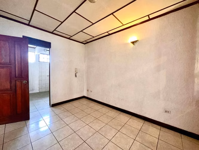 Venta de hermosa casa esquinera en Mercedes Norte de Heredia - Imagen 14