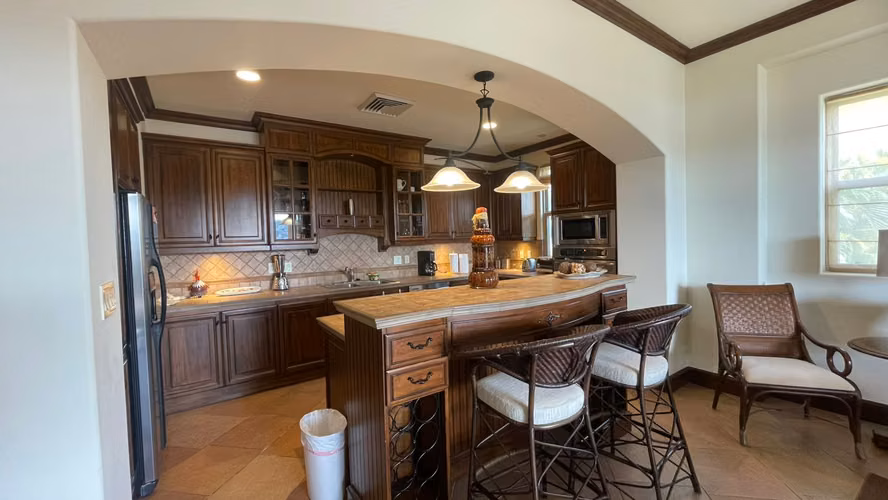 Casa Montebello: Lujo Elevado en el Corazón de Los Sueños