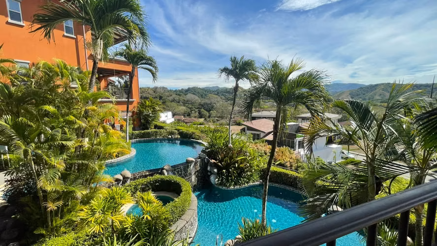 Casa Montebello: Lujo Elevado en el Corazón de Los Sueños