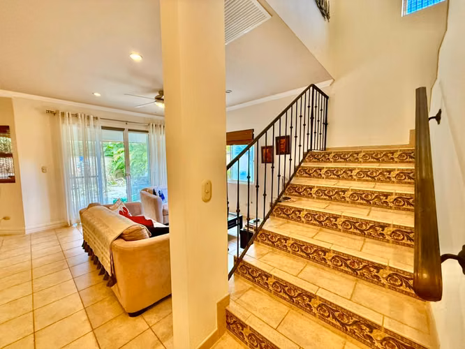 Casa en Venta: Condominio Las Nubes