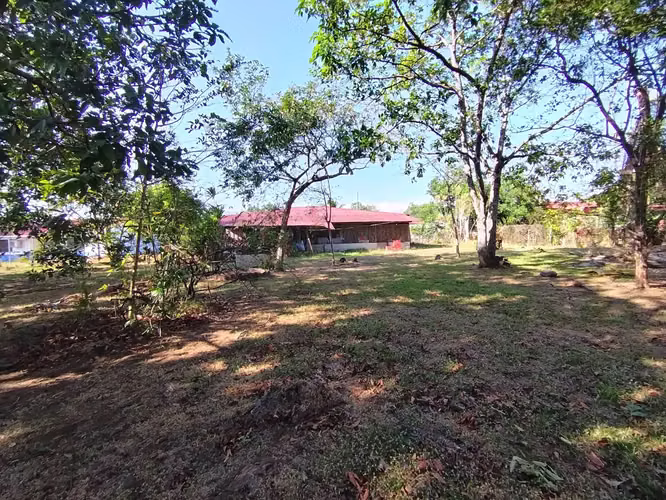 CASA CON GRAN ZONA VERDE EN VENTA, ESPARZA, PUNTARENAS - Imagen 11