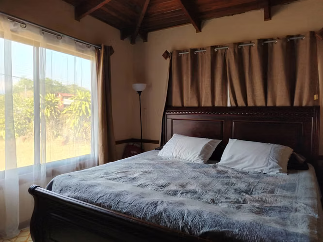 CASA CON GRAN ZONA VERDE EN VENTA, ESPARZA, PUNTARENAS - Imagen 12
