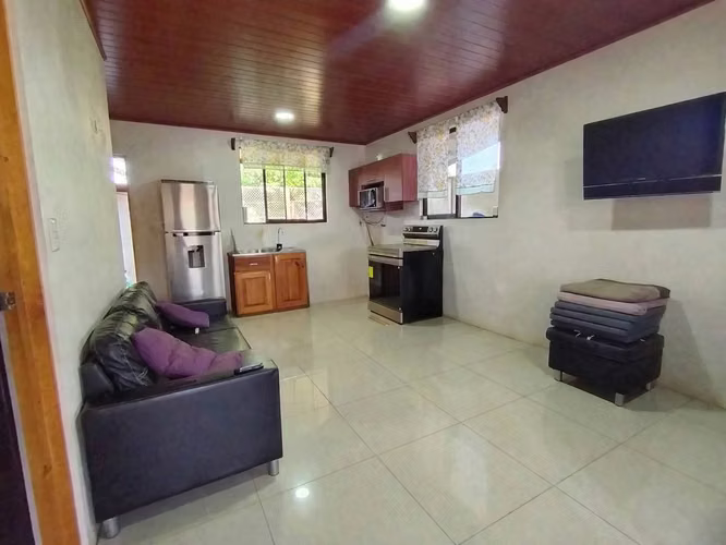 CASA RECIEN CONSTRUIDA EN VENTA, ESPARZA,PUNTARENAS - Imagen 3