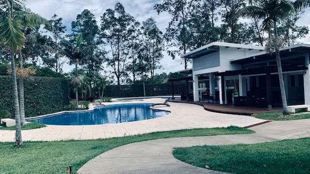 Alquiler de Apartamento Amueblado en Torres de Heredia | A/C e Internet Incluido - Imagen 15