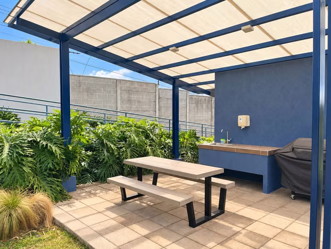 CASA EN VENTA CONDOMINIO HACIENDA LINCOLN