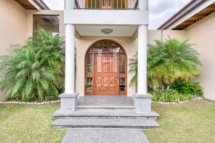 ¡Precio De Oportunidad! Casa En Condominio Bosques De Altamonte En Curridabat Noj1174ij