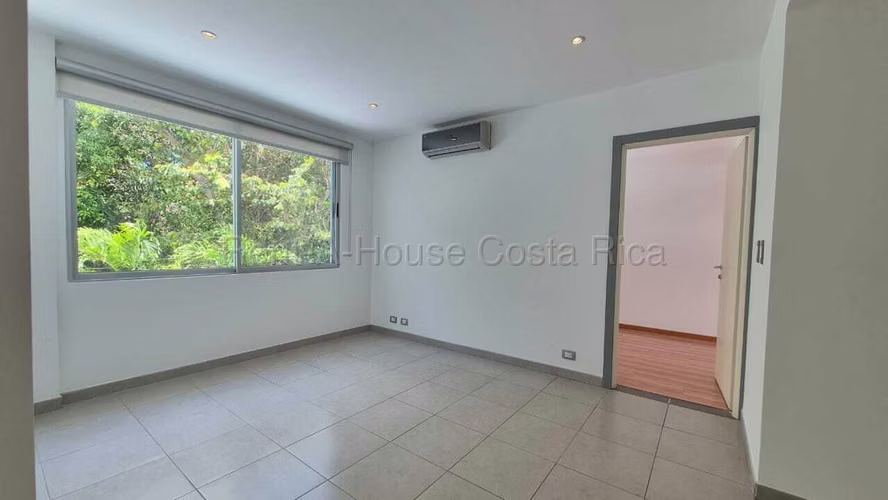 Venta de Casa en Santa Ana Piedades - Imagen 9