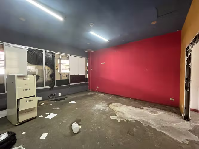 Local comercial para restaurante 114m2 Santa Ana Lindora