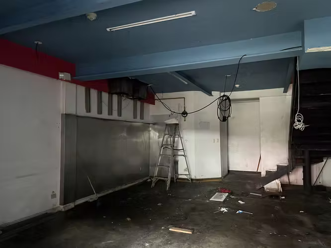 Local comercial para restaurante 114m2 Santa Ana Lindora